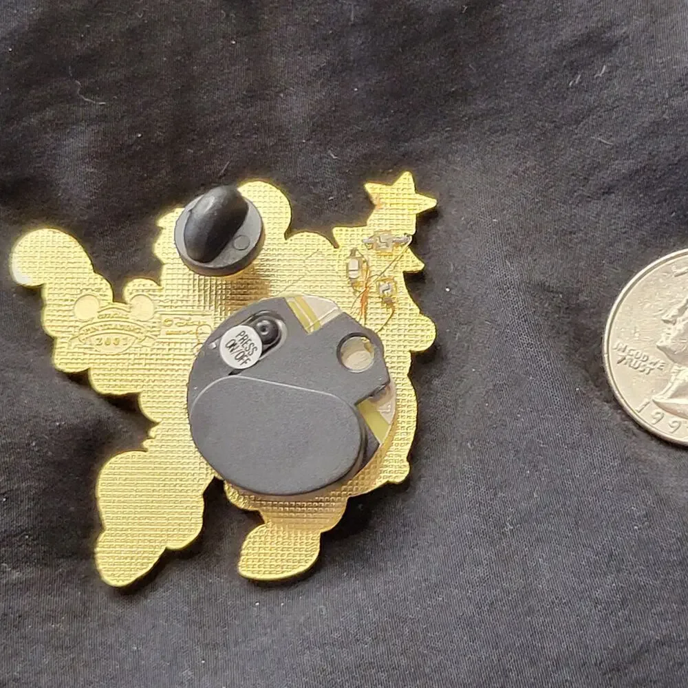 Disney Pin Traders Santa Mickey with Gift Bag Light-up - Not Working